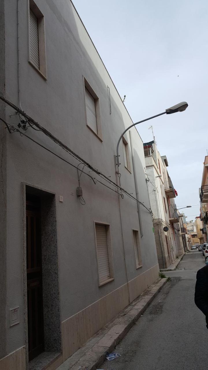Casa Turismo "Madonna Del Paradiso" 马扎拉德尔瓦洛 外观 照片